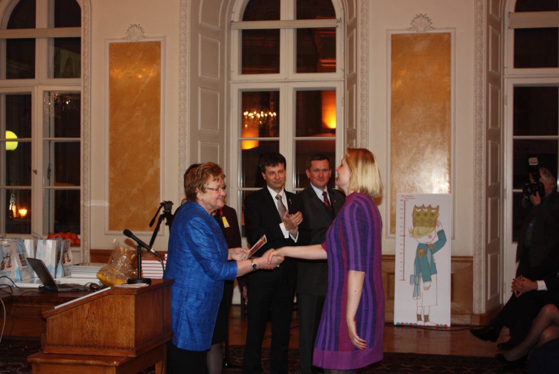 Korczaki teemalise lastejoonistuste võistluse võitjate autasustamise tseremoonia 